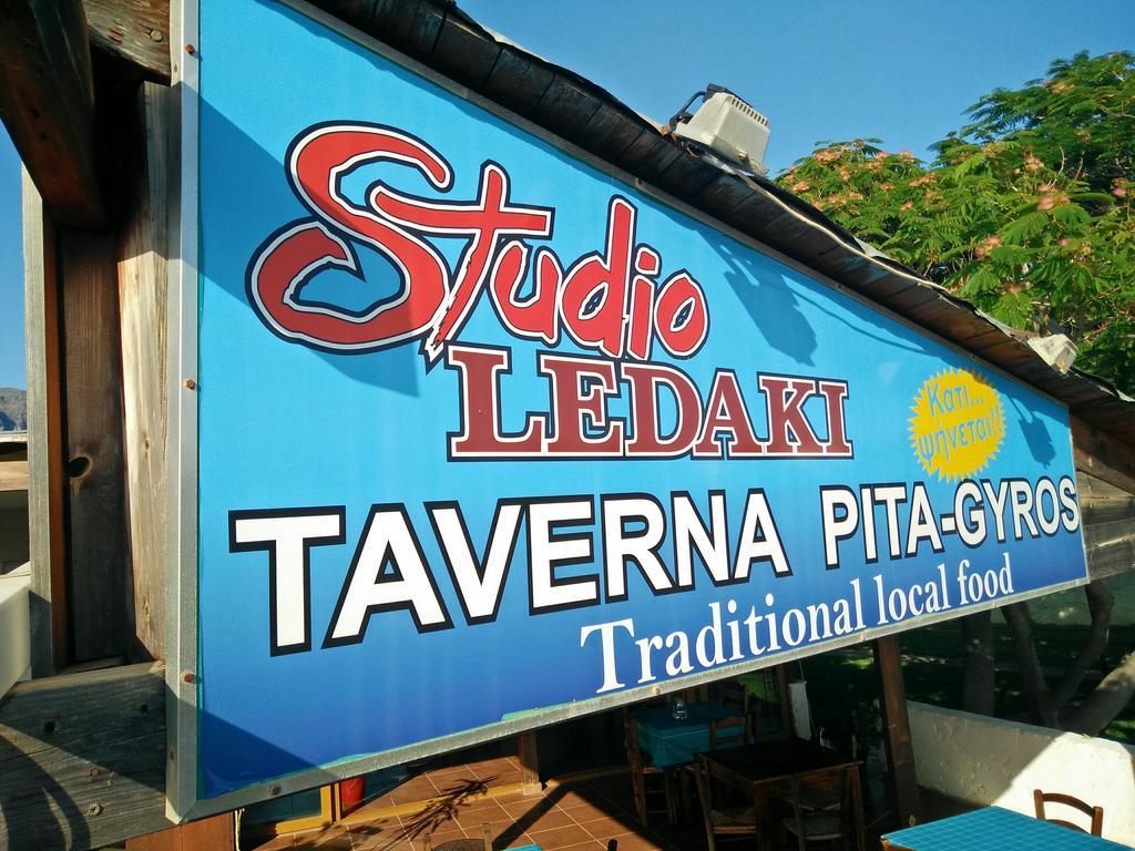 Ledakis Studios Frangocastelo Bagian luar foto