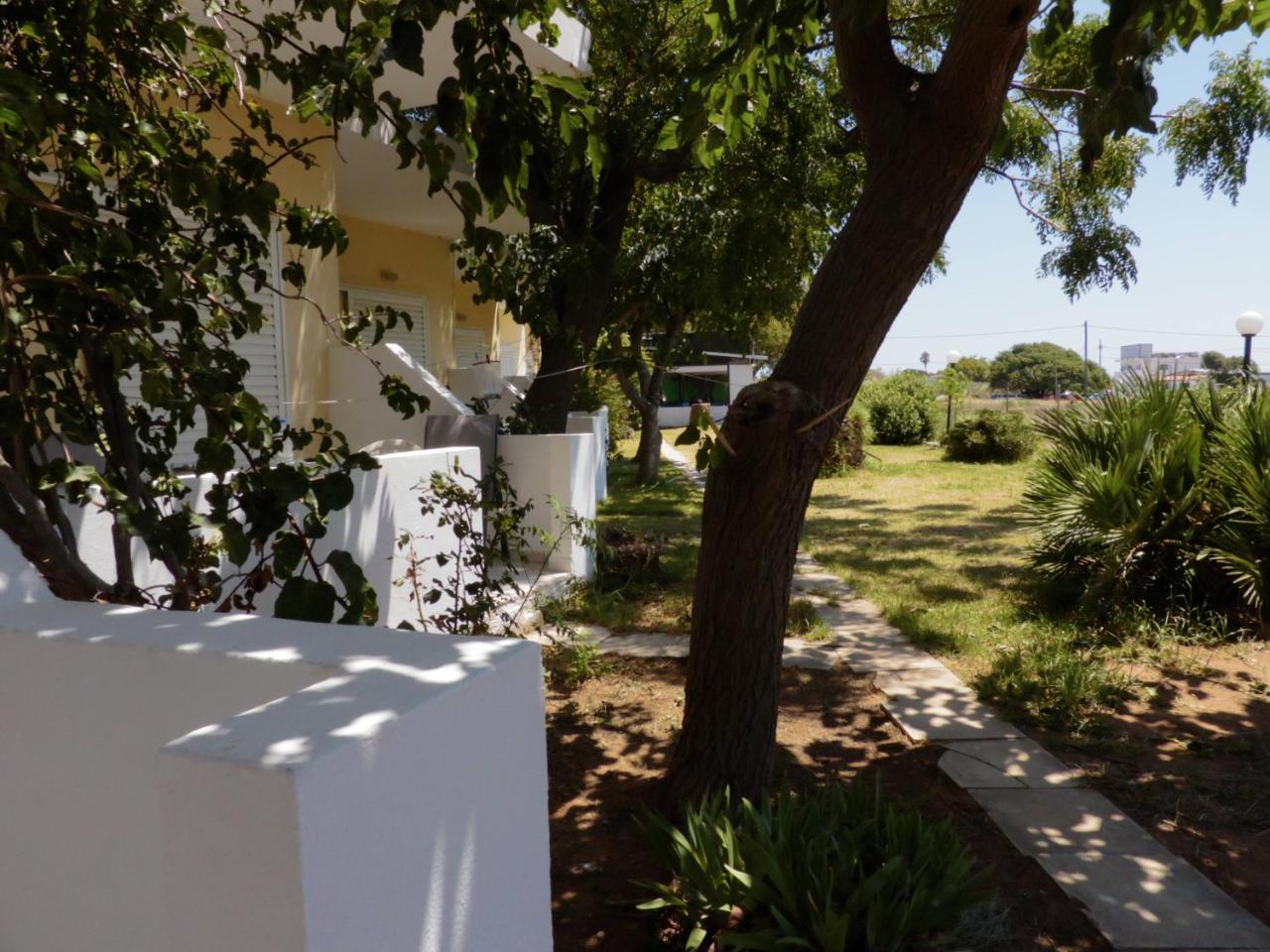 Ledakis Studios Frangocastelo Bagian luar foto